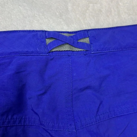 Columbia Belted Nylon Cargo Hiking Shorts - Picture 8 of 10